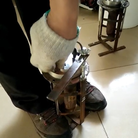 硅膠陽(yáng)具脫模.JPG